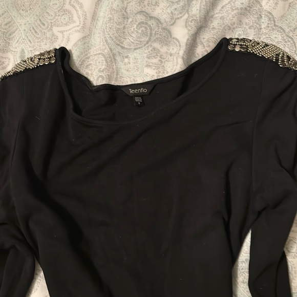 TEENFLO BLACK DRESS WITH EPAULET BEADING TRIM - Picture 6 of 15